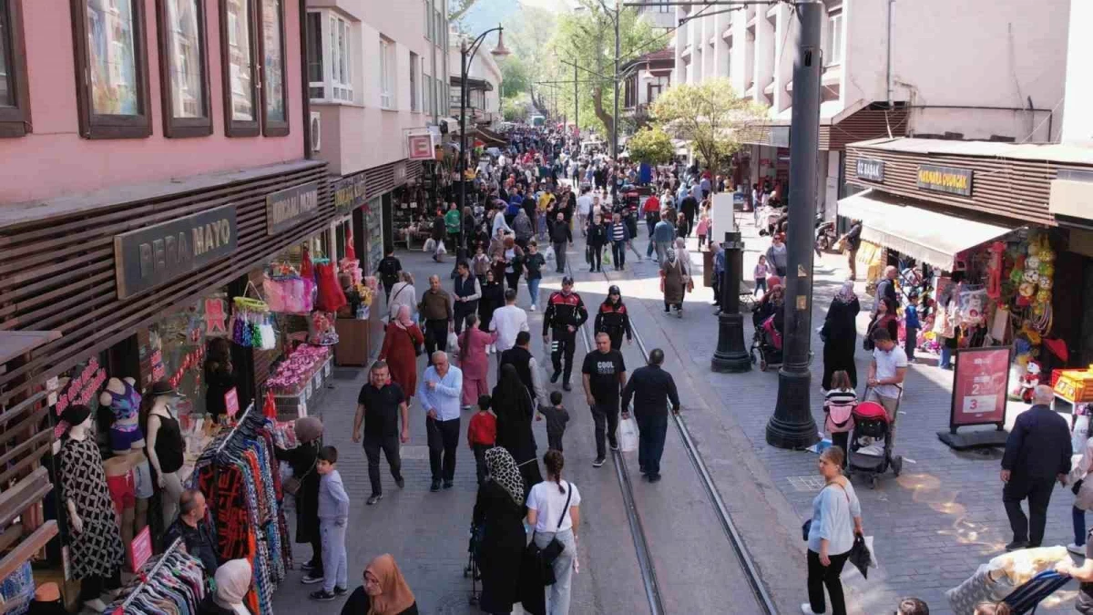 Bursa\'da Ramazan Bayramı öncesi şüpheli şahıslar denetim altında