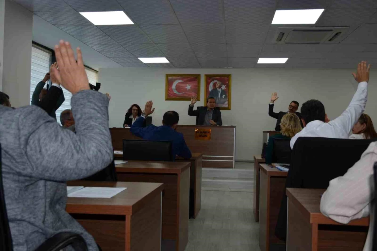Lapseki Belediye Meclisi İlk Toplantısını Gerçekleştirdi