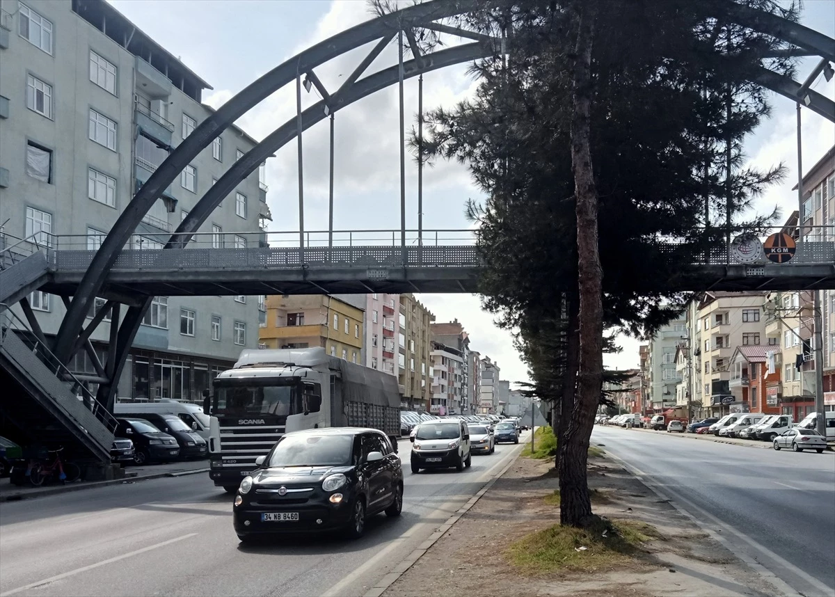 Ramazan Bayramı Tatili Dolayısıyla Samsun-Ordu Kara Yolunda Trafik Yoğunluğu