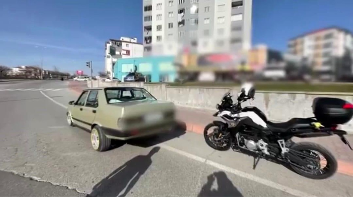 Kayseri\'de Egzoz Patlatıp Drift Atan Şahsa 86 Bin 497 TL Para Cezası