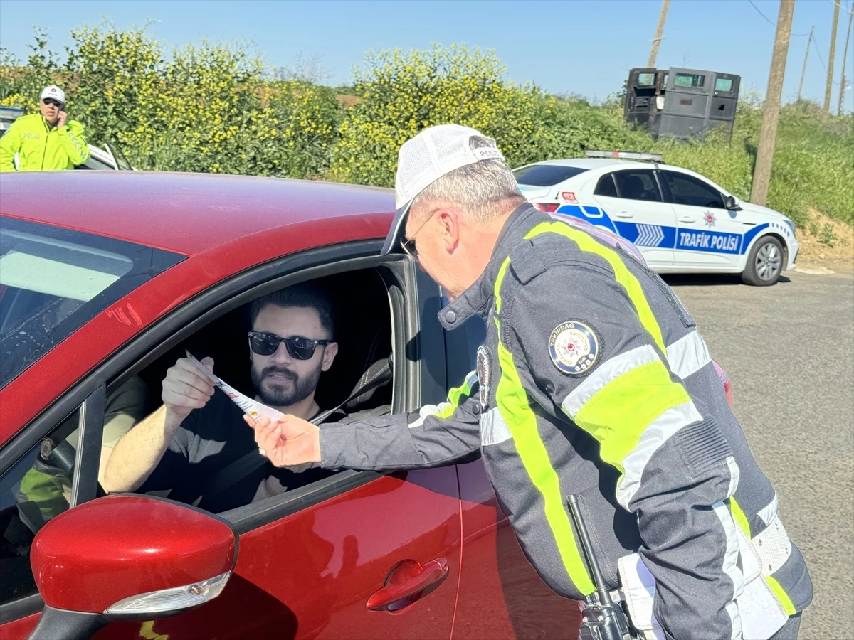 Edirne, Kırklareli ve Tekirdağ\'da Ramazan Bayramı tatili dolayısıyla trafik denetimleri sıklaştırıldı