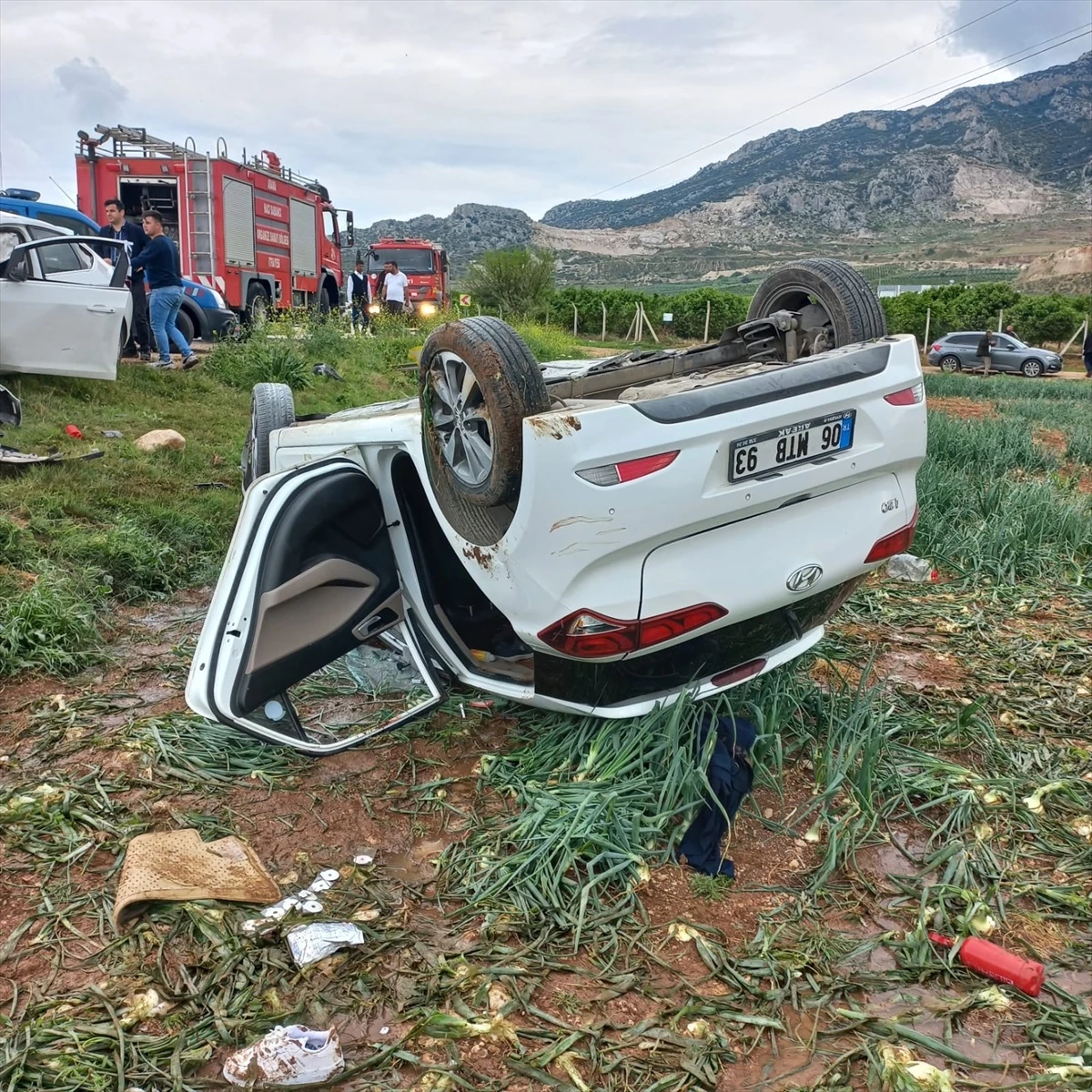 Adana\'da Otomobil Kazası: 1 Ölü, 2 Yaralı