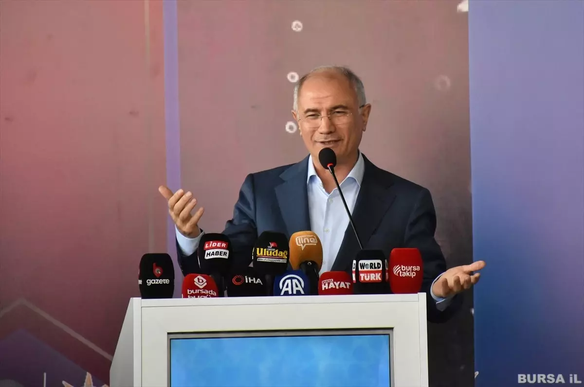 AK Parti Bursa İl Başkanlığı Bayramlaşma Programı Düzenlendi