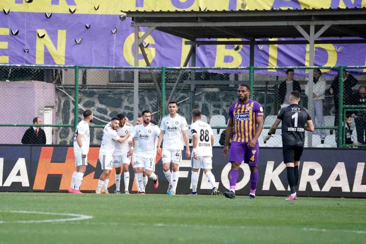 Altay, Eyüpspor\'a karşı 4-1 kaybetti, 4 maçlık aradan sonra gol attı