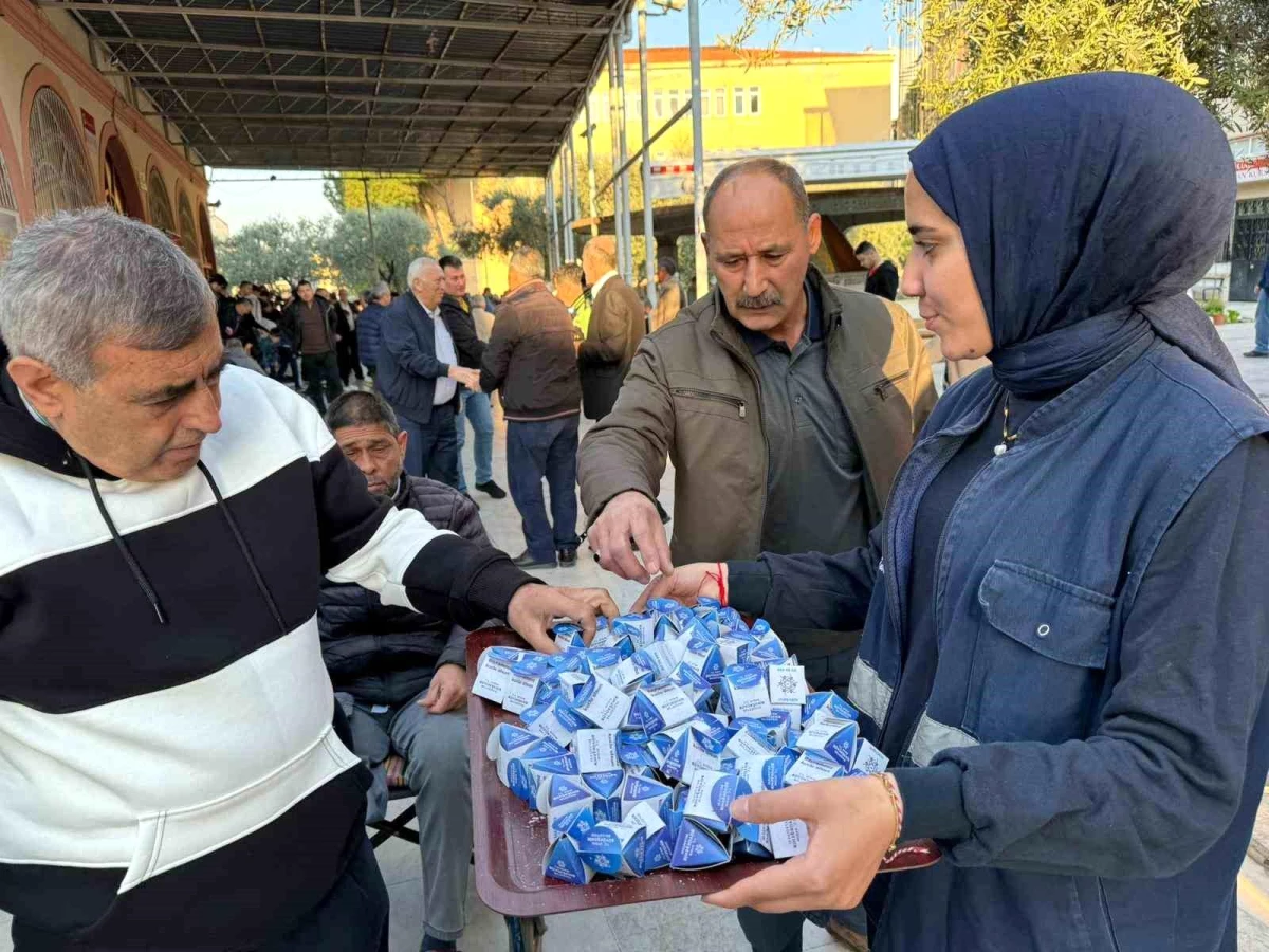 Aydın Büyükşehir Belediyesi Vatandaşlarla Bayramlaştı