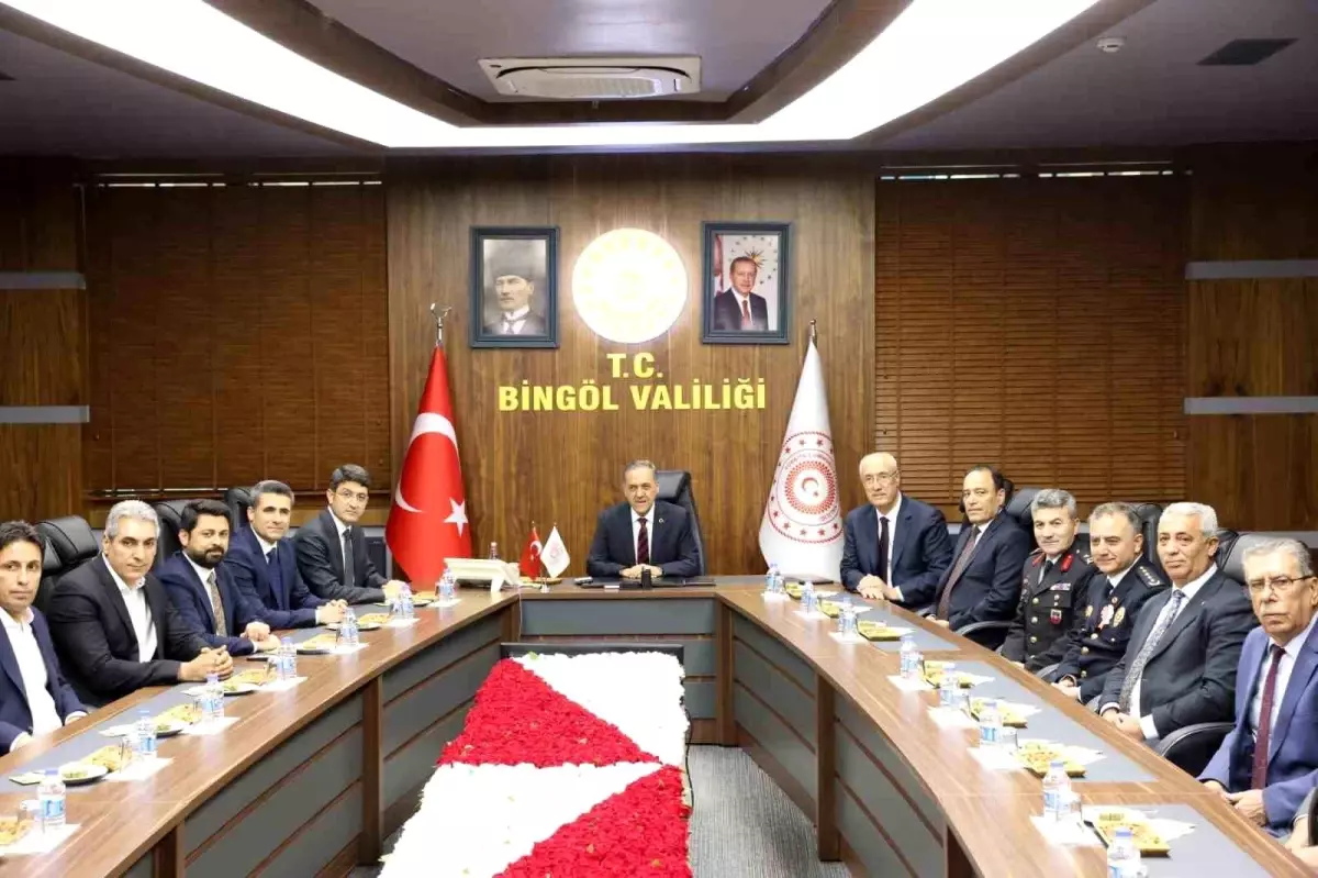 Bingöl\'de Valilik Koordinesinde Ramazan Bayramı Programı Düzenlendi