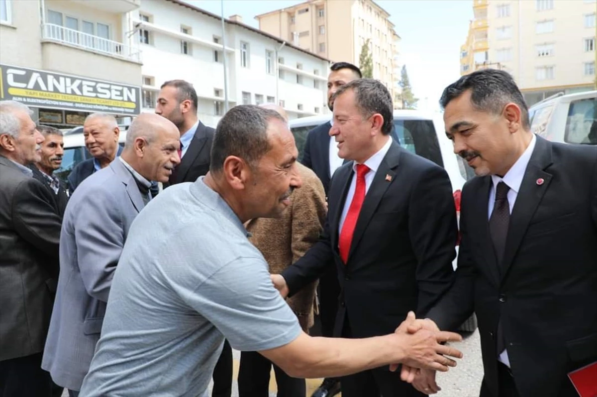 CHP Nizip İlçe Teşkilatında Bayramlaşma Programı Gerçekleştirildi