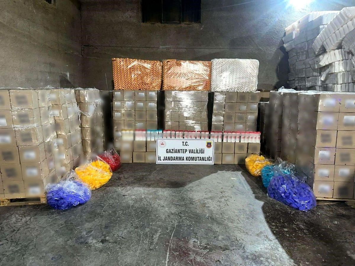 Gaziantep\'te 1 Milyon TL Değerinde Sahte Şampuan Ele Geçirildi