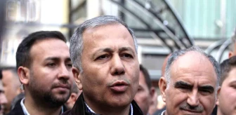 İçişleri Bakanı Ali Yerlikaya, Bayram Namazını Konya'da Kıldı