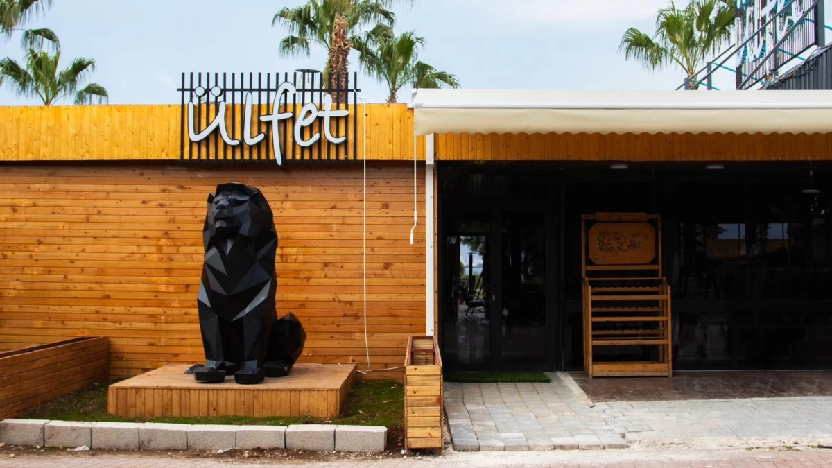 Mersin\'de Gastronomi Turizmine Yeni Katkı: Ülfet Balık ve Et Restoranı Açıldı