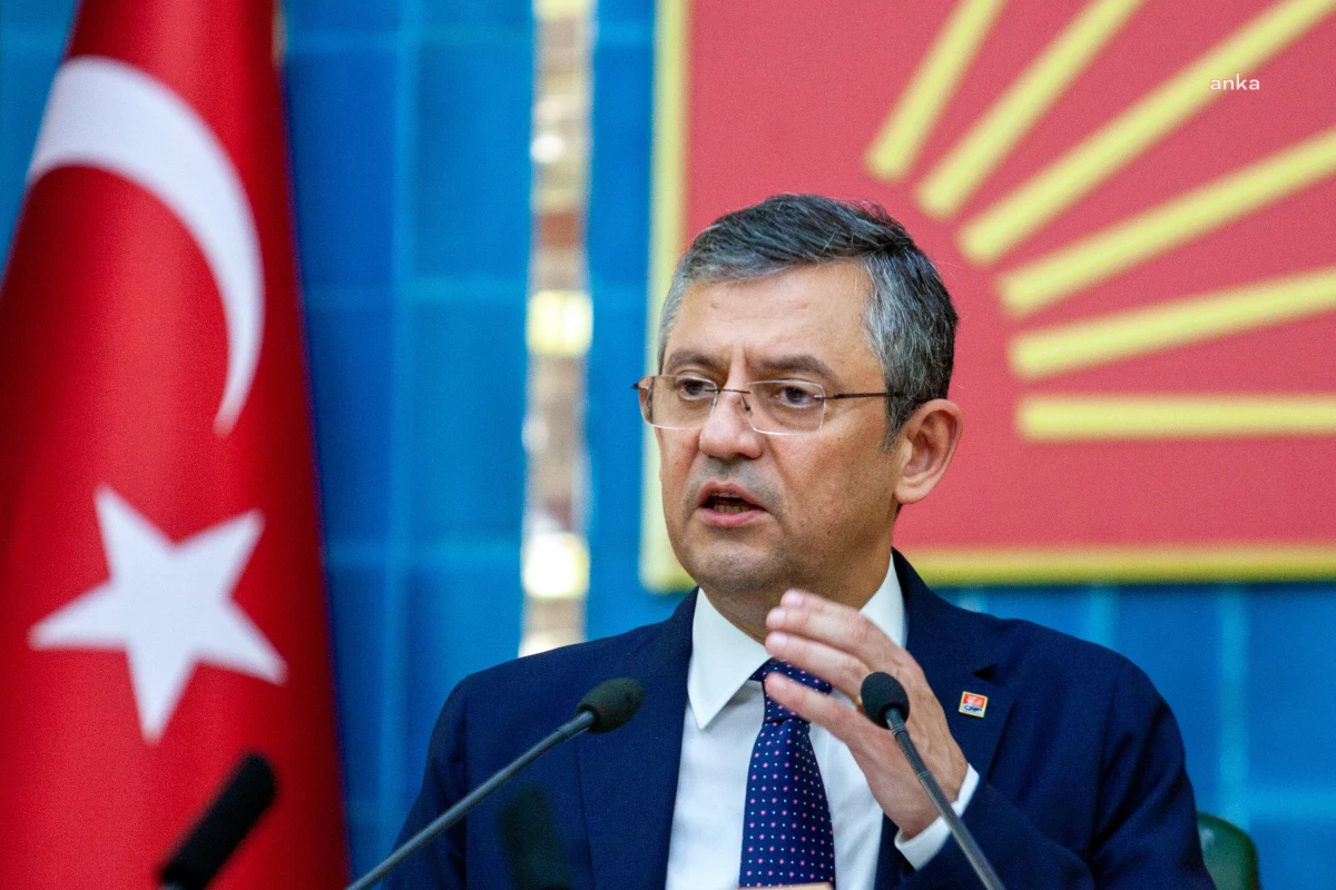 CHP Genel Başkanı Özgür Özel: Türkiye Ramazan Bayramı\'na derin bir yoksullukla giriyor