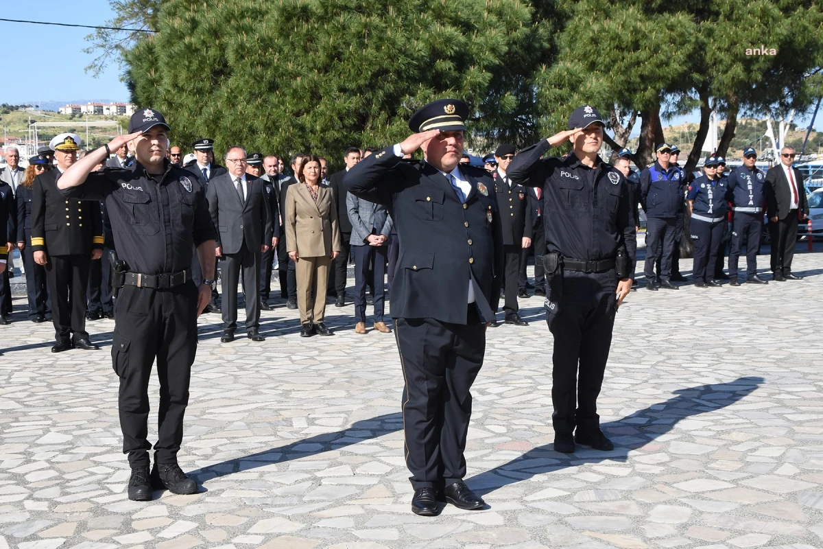 Foça\'da Polis Haftası Kutlama Töreni Düzenlendi