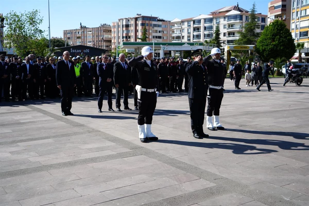 Edremit\'te Polis Teşkilatı\'nın Kuruluş Yıl Dönümü Töreni