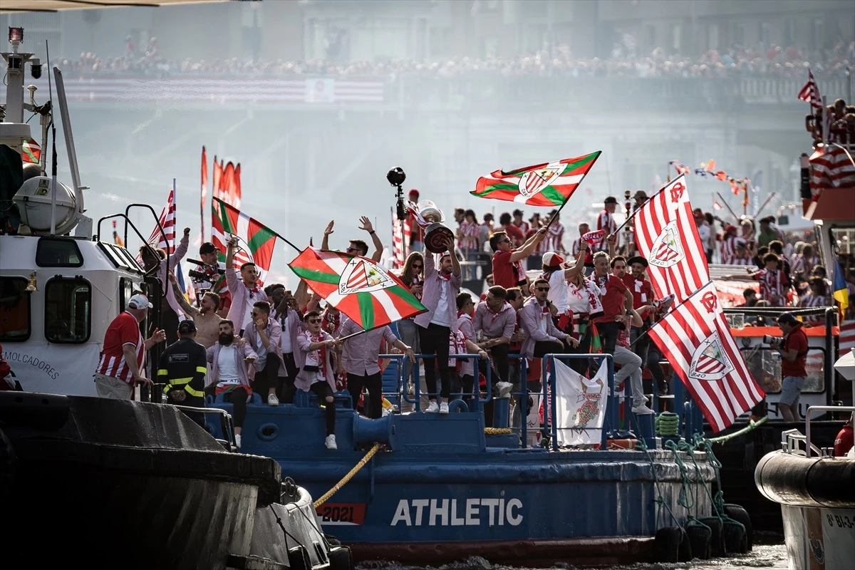 Athletic Bilbao, Kral Kupası zaferini tarihi bir kutlama ile kutladı