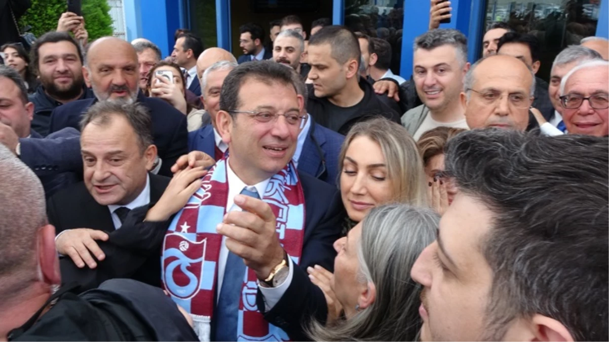 İmamoğlu\'na memleketi Trabzon\'da davullu zurnalı karşılama: Cumhurbaşkanım Allah\'ına kurban