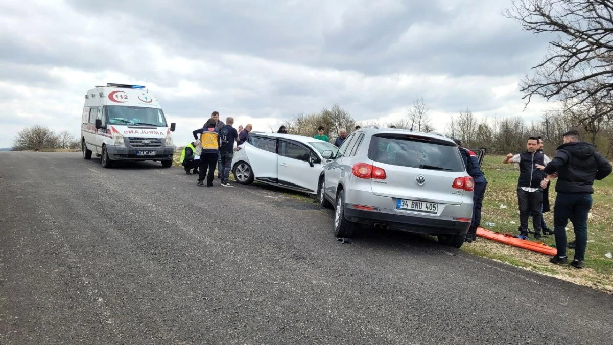 Karabük\'ün Eflani ilçesinde trafik kazası: 8 kişi yaralandı