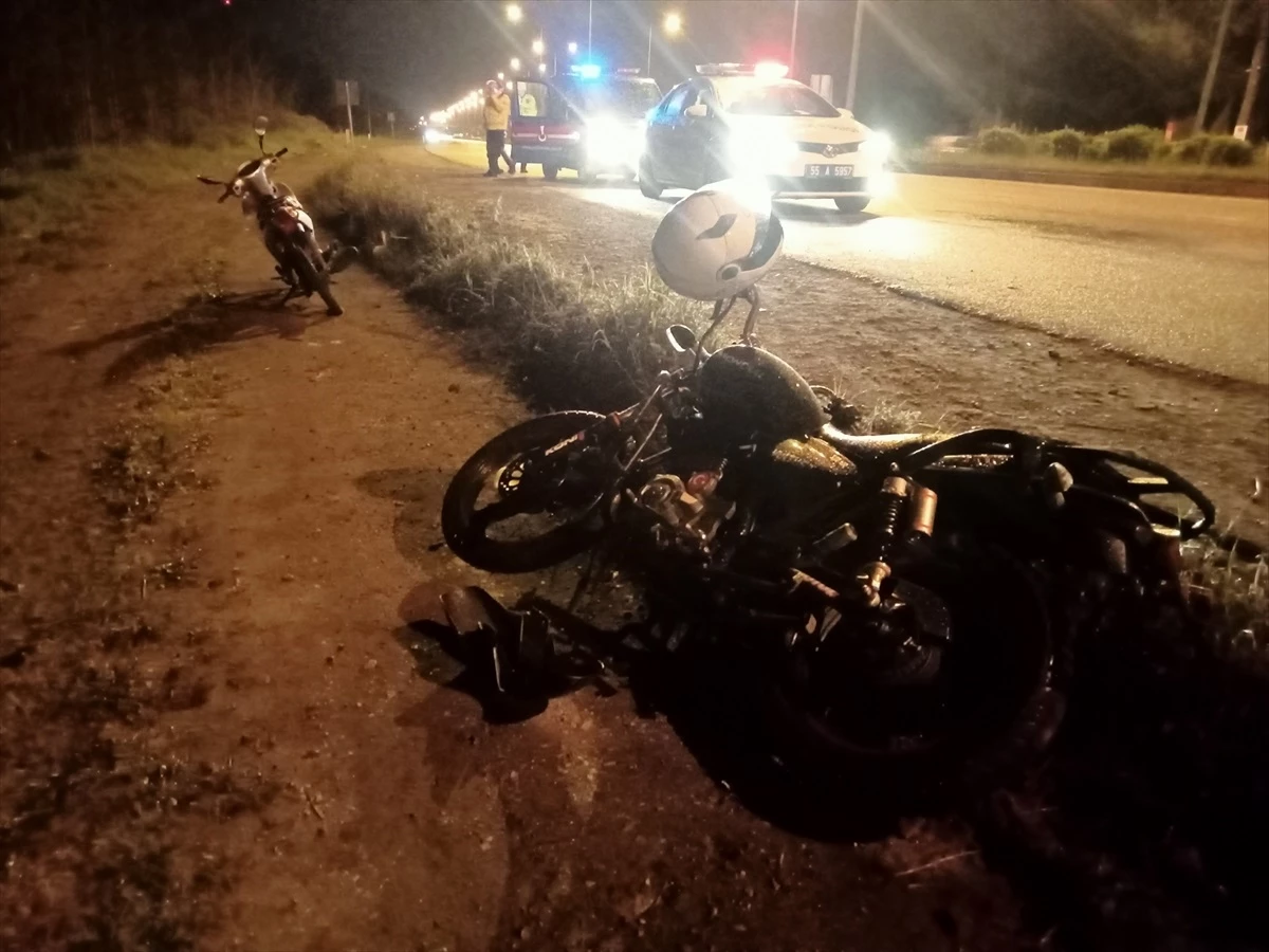 Samsun\'da meydana gelen trafik kazasında 2 motosiklet sürücüsü yaralandı