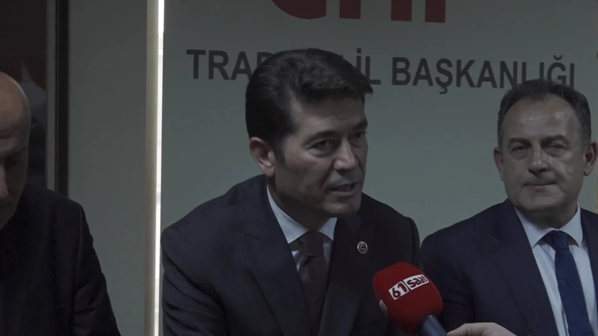 Trabzon Belediye Başkanı Ahmet Kaya, Cumhurbaşkanı Erdoğan\'ın Resminin Kaldırılmasıyla İlgili Açıklama Yaptı