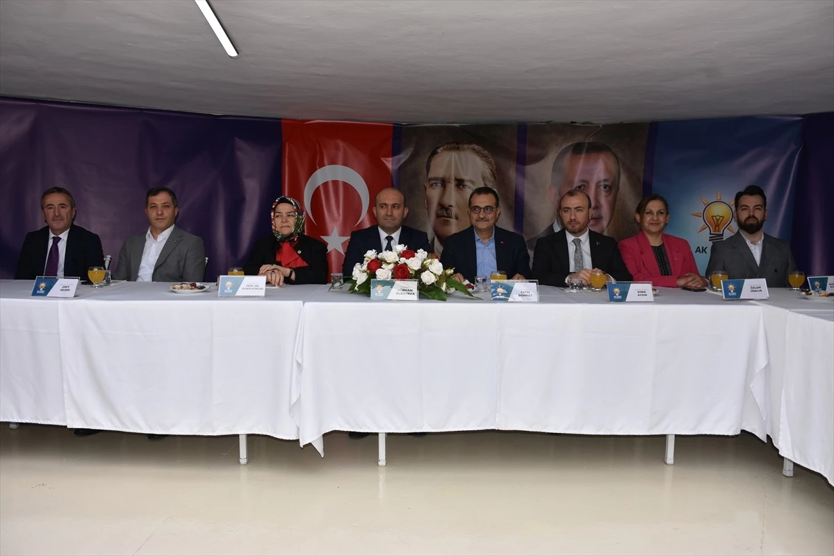 AK Parti Eskişehir İl Başkanlığı Bayramlaşma Programı Gerçekleştirildi