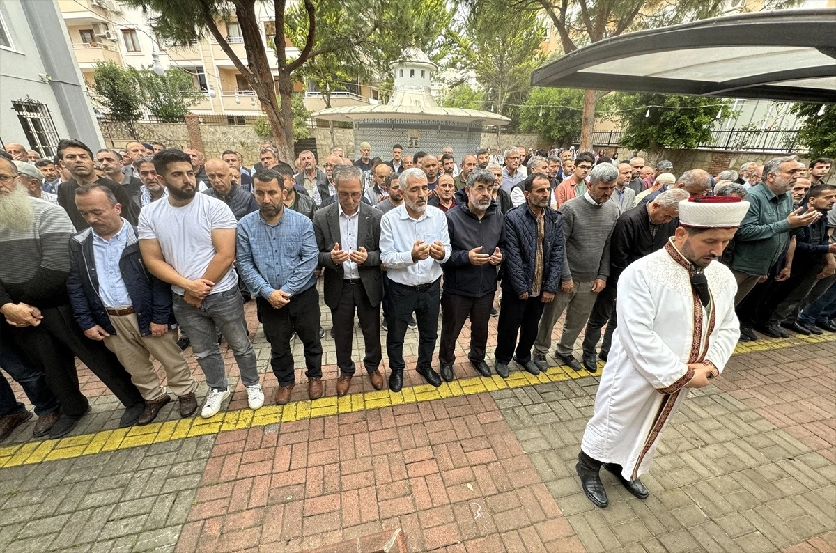 Alanya\'da Filistinliler için gıyabi cenaze namazı kılındı