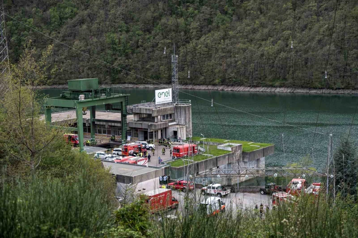 İtalya\'da Hidroelektrik Santralinde Patlama: Ölü Sayısı 7\'ye Yükseldi