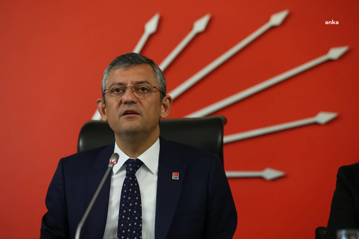 CHP Genel Başkanı Özgür Özel, TRT çalışanları hakkında bilgi aldı