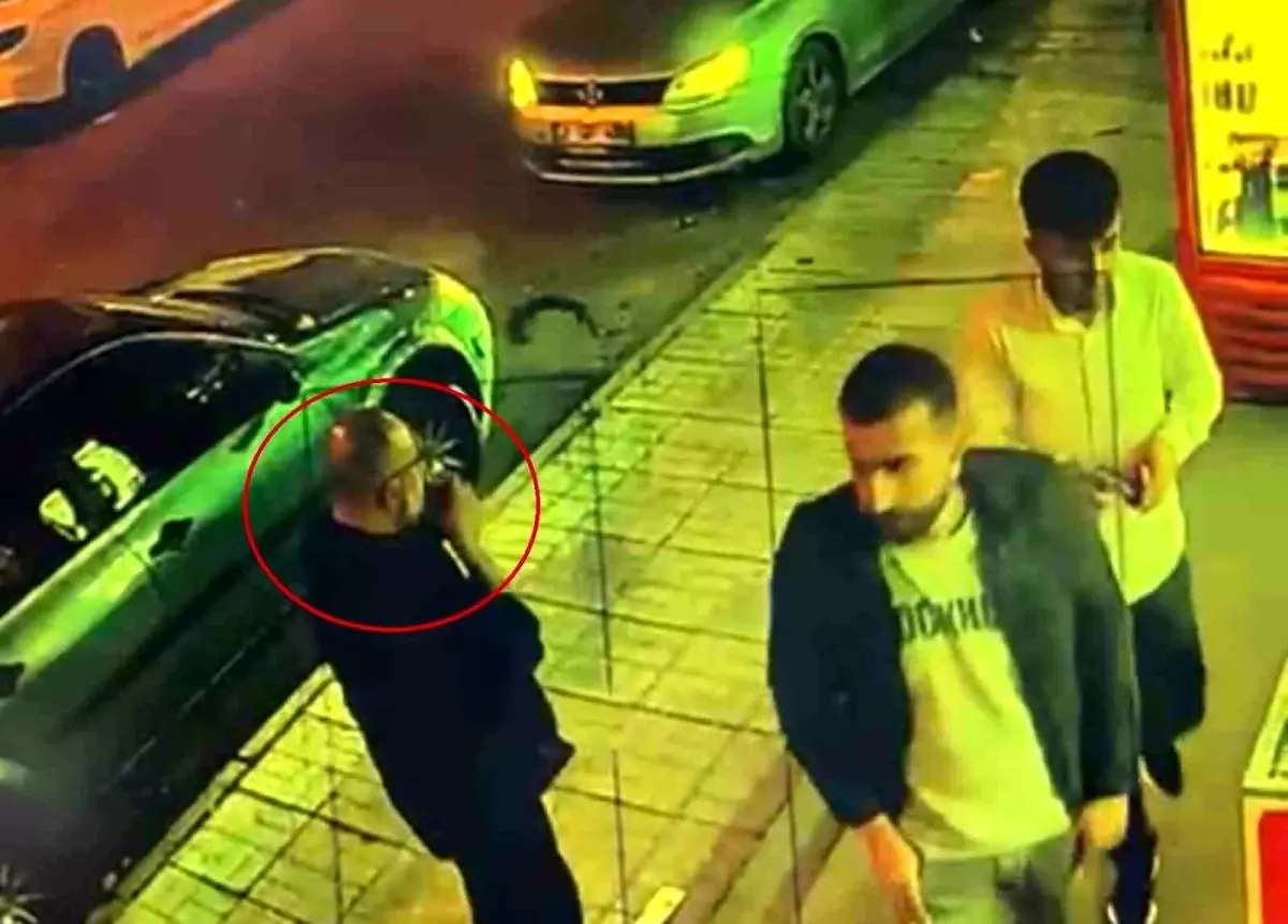 Diyarbakır\'da Kar Maskeli Şüphelilerin Baskını Sırasında Müşterinin Sıradışı Tepkisi