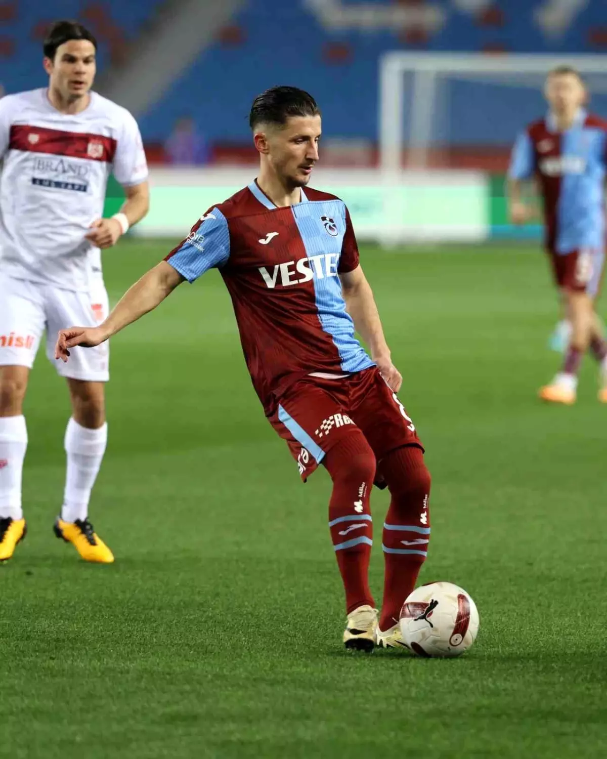 Trabzonspor, Sivasspor\'a 1-0 mağlup oldu