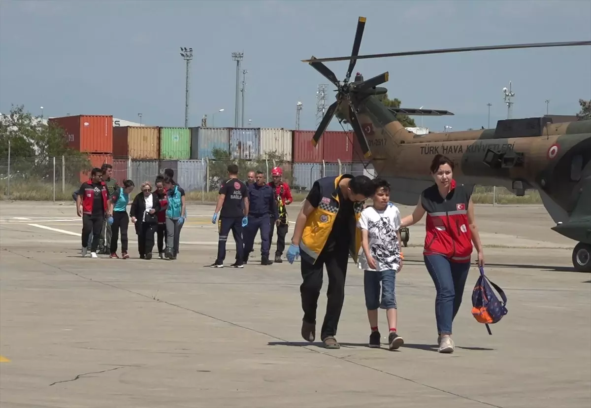 Tünektepe Teleferik Tesisi\'ndeki kaza sonucu mahsur kalanlar anlattı