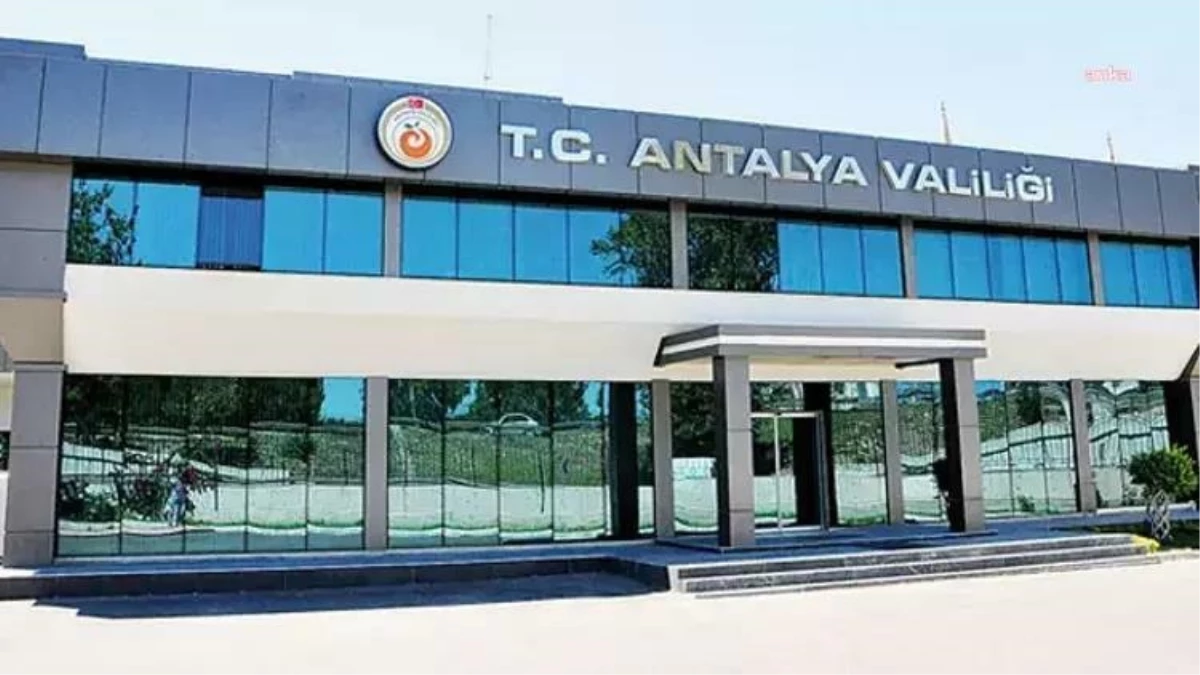 Antalya\'da teleferik kazası: 137 kişi tahliye edildi, 29 kişi için çalışmalar devam ediyor