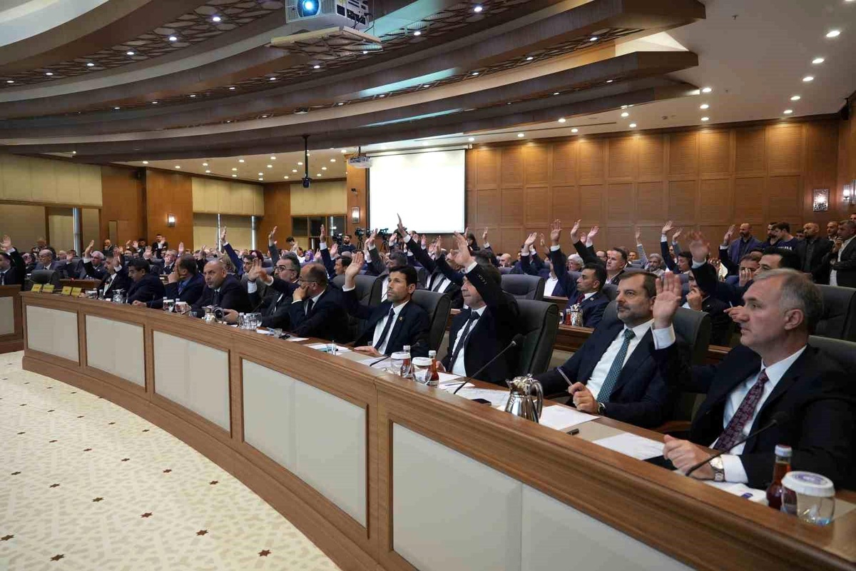 Bursa Büyükşehir Belediyesi\'nden suya yüzde 25 indirim kararı