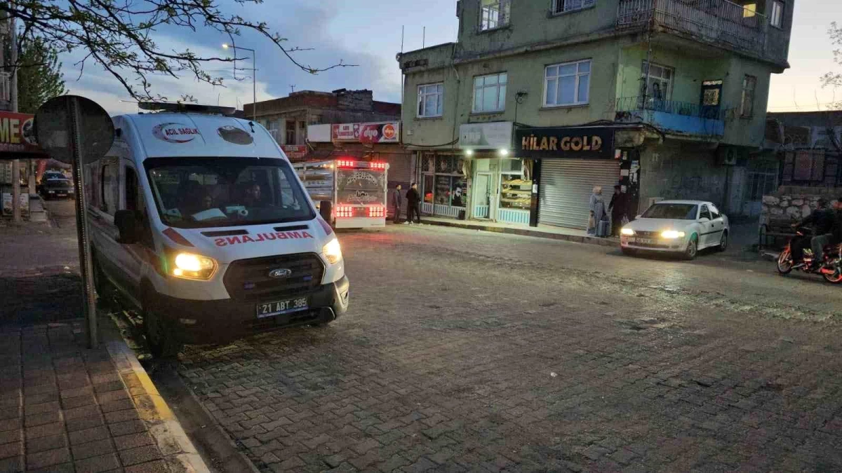 Diyarbakır\'da çocuk kavgasında kan aktı: 1 ölü, 7 yaralı