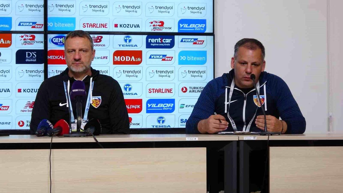 Kayserispor Teknik Sorumlusu Hari Vukas: \'Kalemizi savunmayı bildik, istediğimiz oyunu sahaya yansıttık\'
