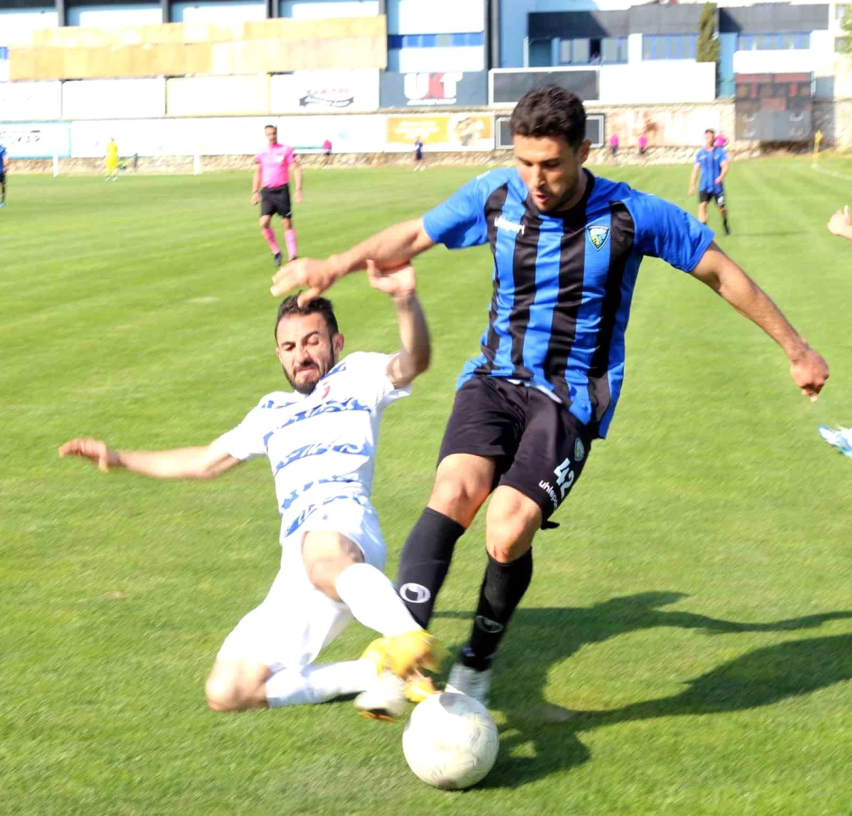 Karacabey Belediyespor, Ankaraspor\'u 4-1 mağlup etti