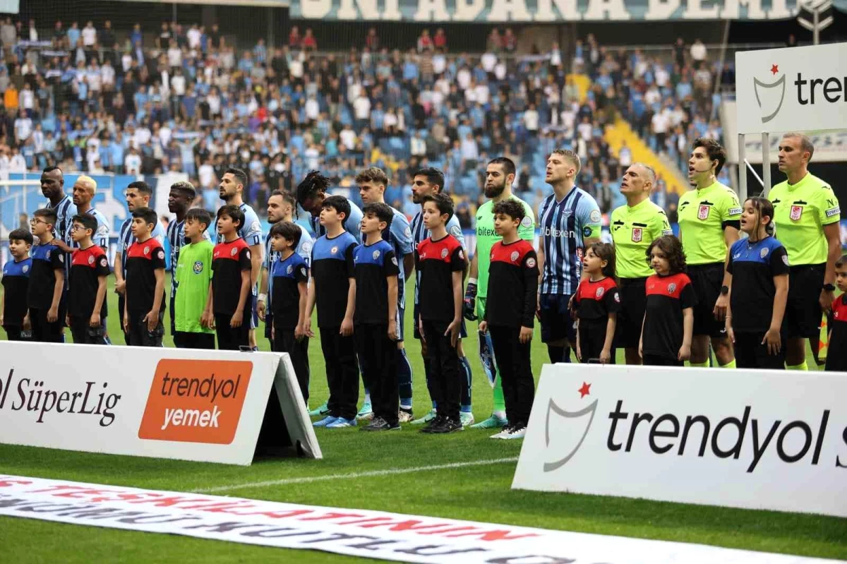 Y. Adana Demirspor ile Kayserispor arasındaki maçta ilk 15 dakika golsüz eşitlikle geçildi