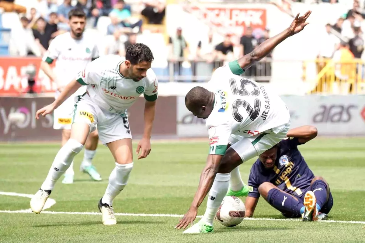 Kasımpaşa, Konyaspor karşısında 1-0 geride