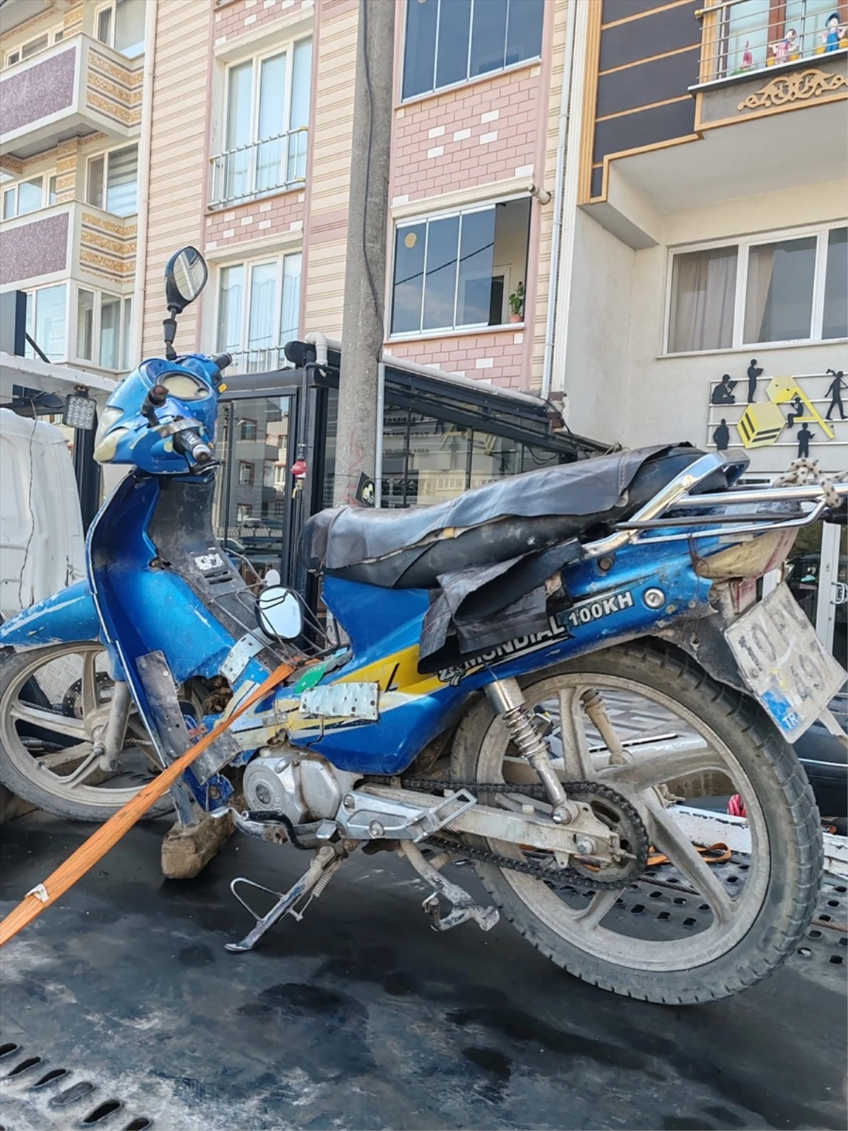 Bandırma\'da şarampole devrilen motosiklet sürücüsü hayatını kaybetti