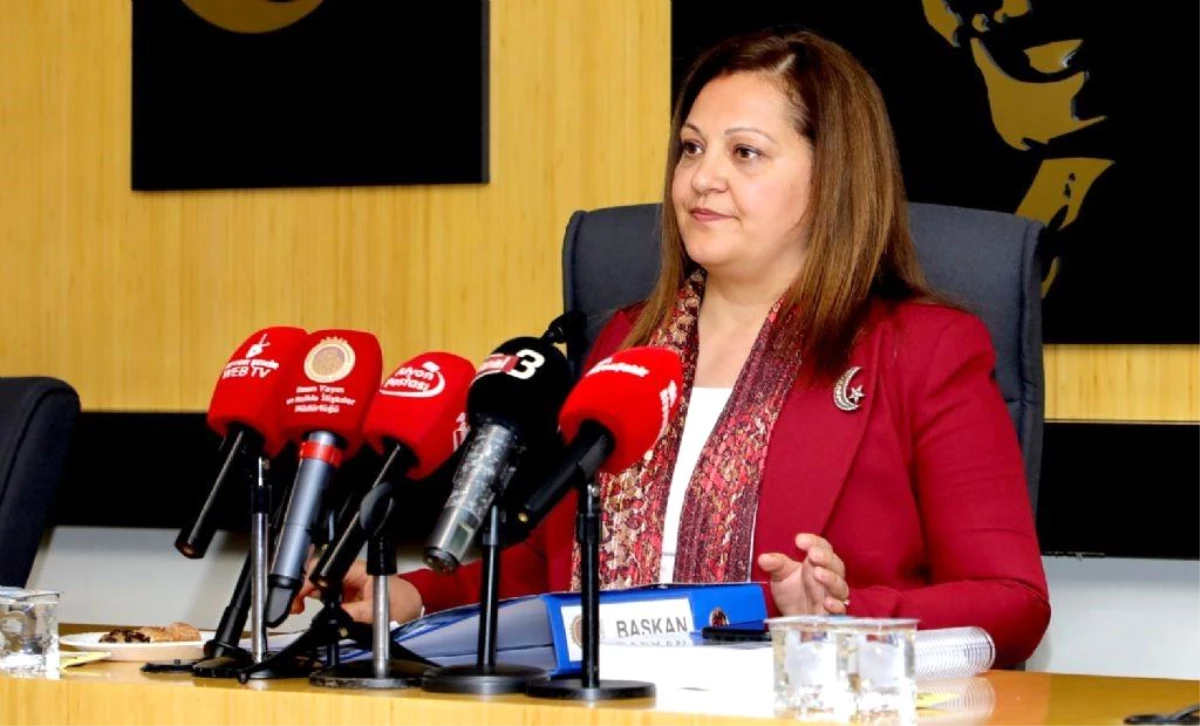 Afyonkarahisar Belediye Başkanı Burcu Köksal\'dan Şeffaf Yönetim Açıklaması