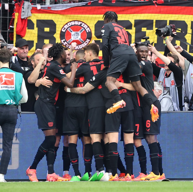 Bayer Leverkusen, tarihinde ilk kez Bundesliga şampiyonu oldu