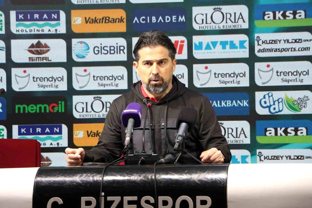 Çaykur Rizespor, Antalyaspor\'u 3-0 mağlup etti