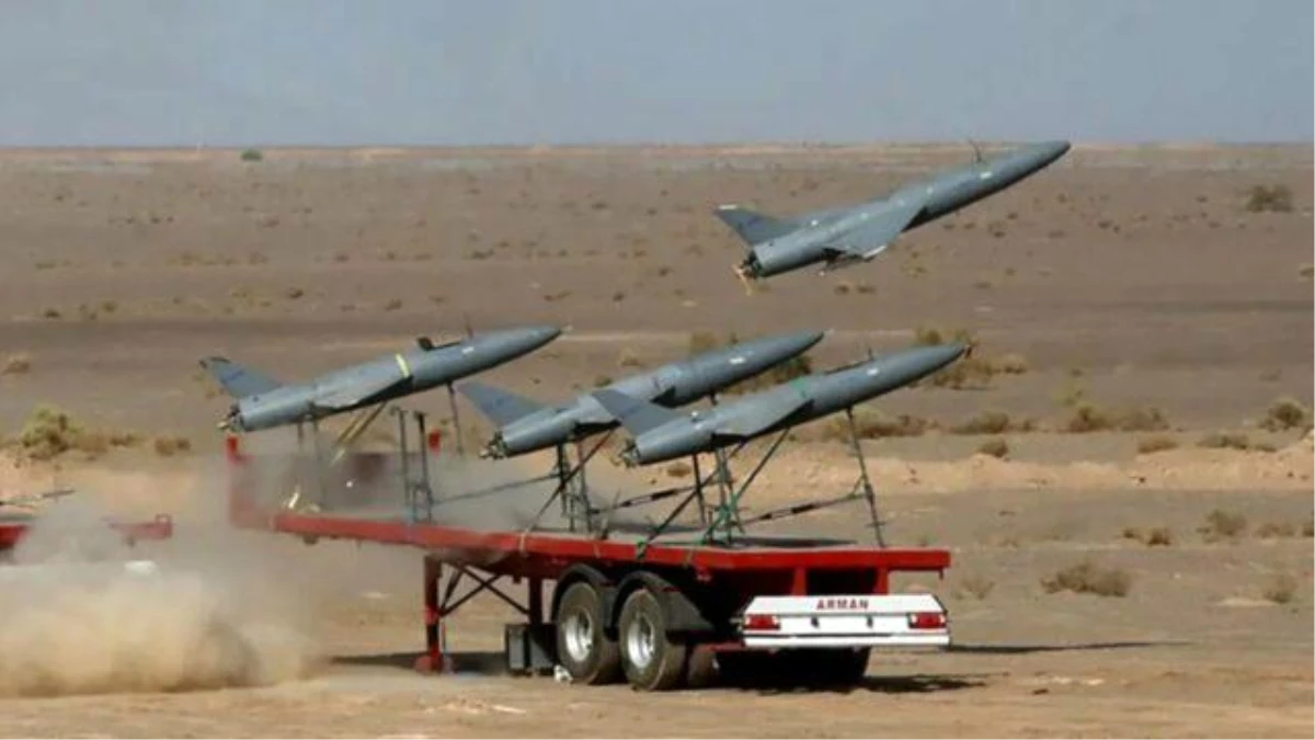İran, İsrail saldırısında kamikaze İHA ve balistik füze kullandı