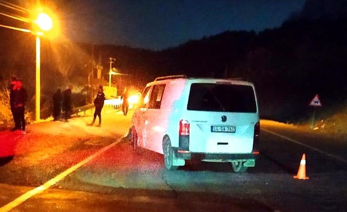 Bolu\'da panelvan ile çarpışan motosikletteki 2 kişi yaralandı