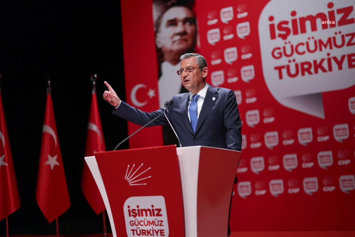 CHP Genel Başkanı Özgür Özel, Evren Barış Yavuz\'un tutuklanmasını eleştirdi