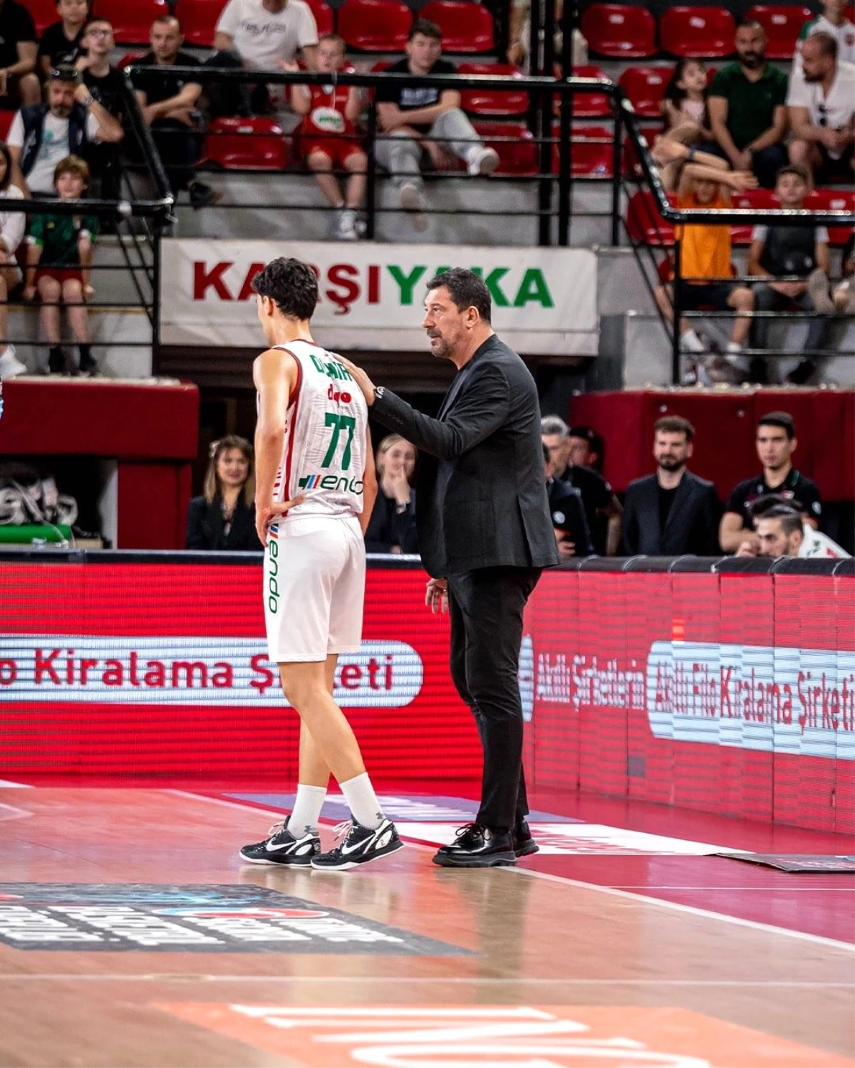 P. Karşıyaka, Basketbol Süper Ligi\'nde 3 maçlık galibiyet serisi yakaladı