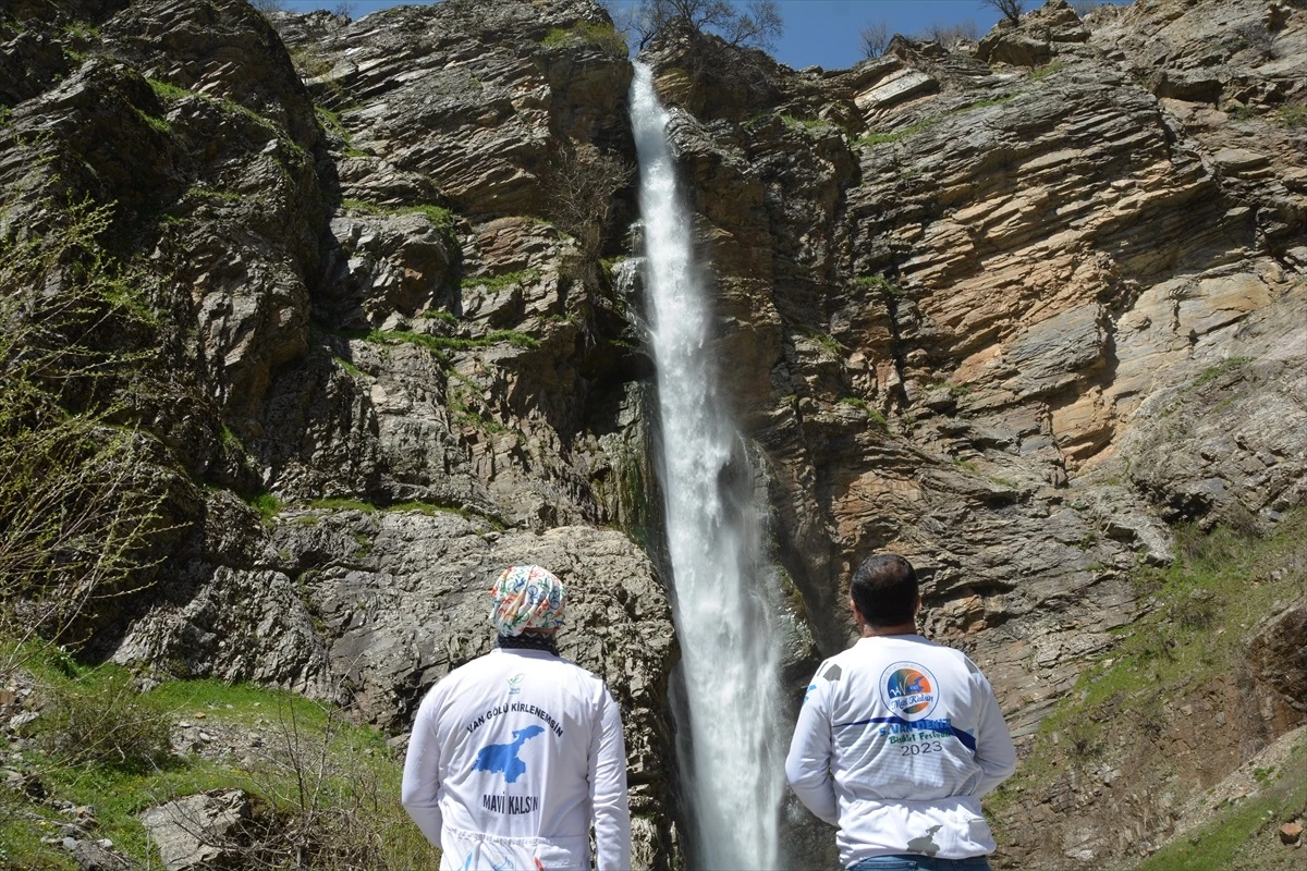 Vangölü Aktivistleri Derneği, Gümüşkanat Şelalesi\'ni turizme kazandırmayı hedefliyor