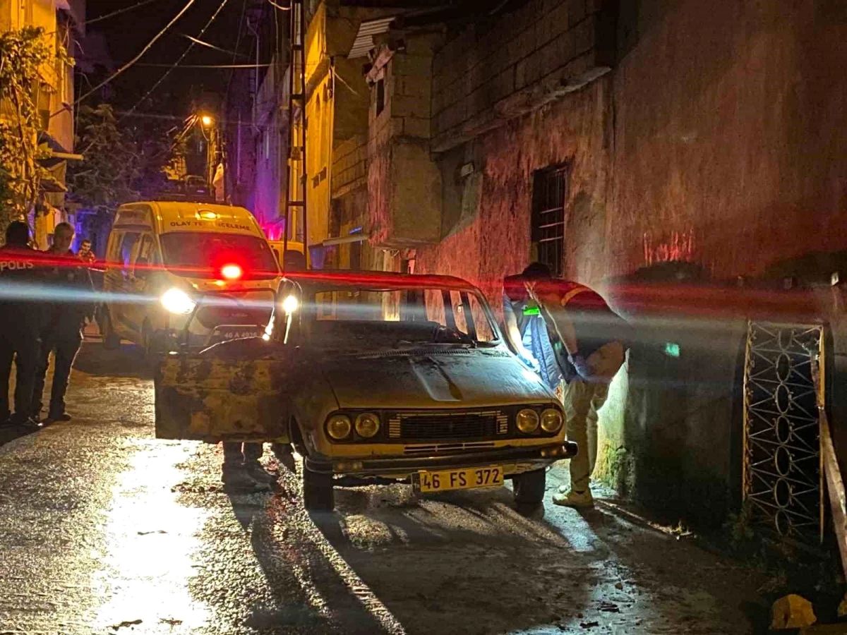 Kahramanmaraş\'ta Silahlı Saldırı Sonucu Ölen Şahsın Arabası Kundaklandı