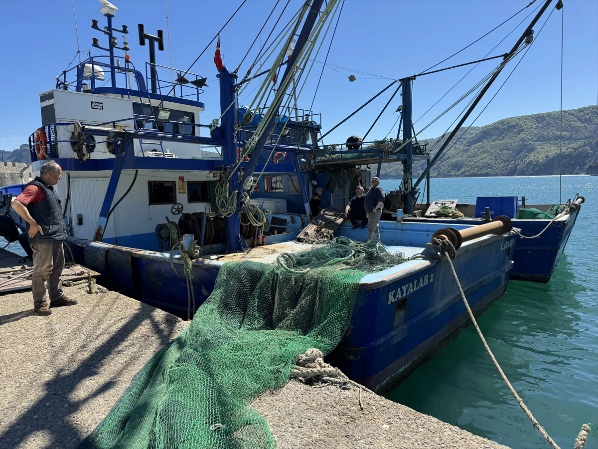Batı Karadeniz\'de Balıkçılar Av Sezonunu Tamamladı