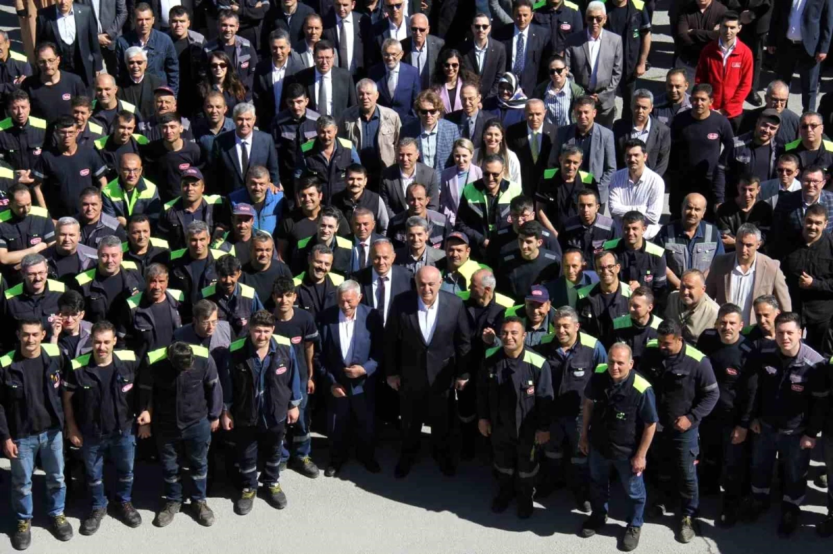 PANKOBİRLİK Genel Başkanı Ramazan Erkoyuncu, çalışanlarıyla bayramlaştı