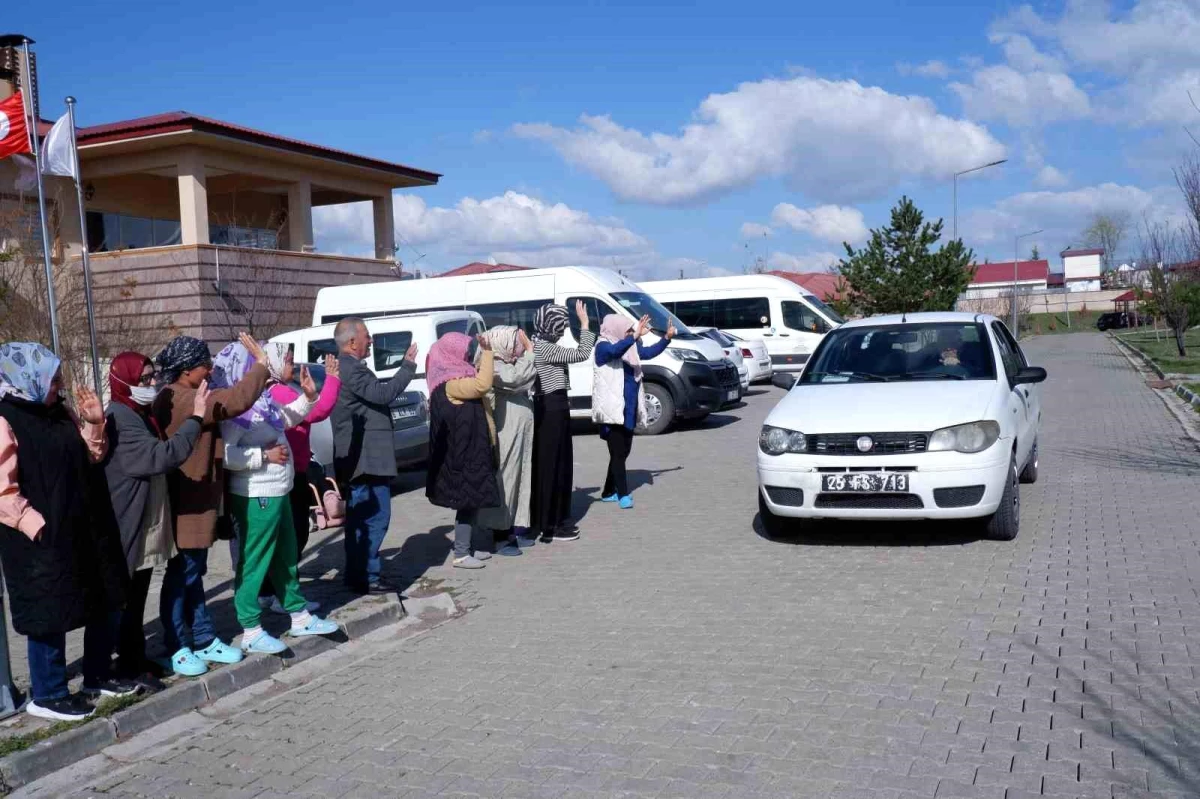 Görme ve bedensel engelli Berna Deligöz, hafız oldu ve umreye gitti