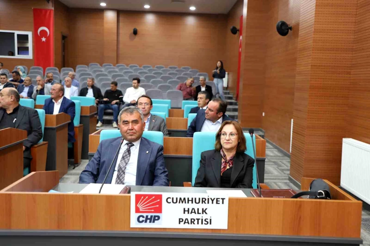 Burdur İl Genel Meclisi Başkanlığına MHP\'li Levent Tokmaker seçildi